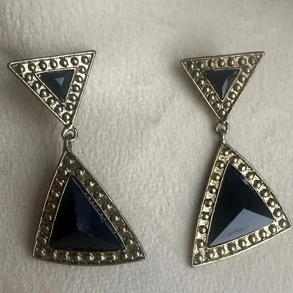 Oversized Geometric Faceted Drop Earrings